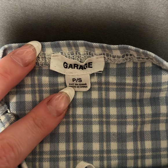 Gingham high neck top! - Picture 2 of 2